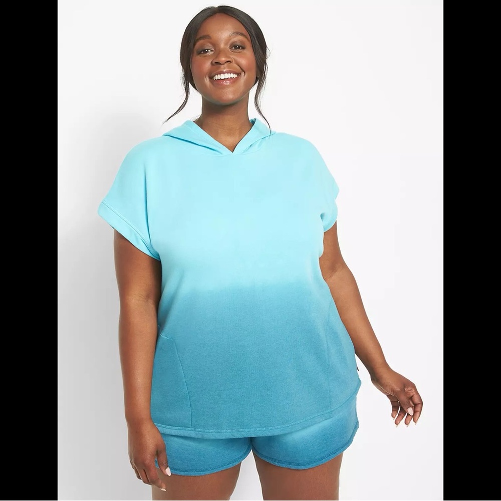 🦘 Ombré Short-Sleeve Hoodie (Read Desc.)
